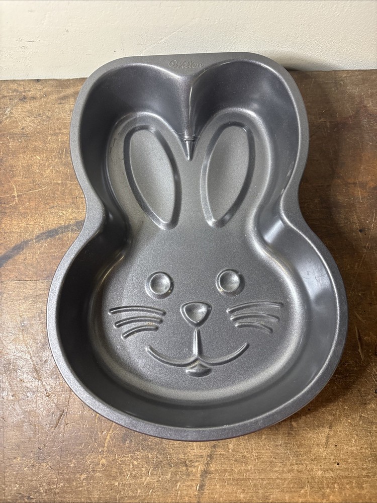 Wilton Easter Bunny Cake Pan - Big Ears