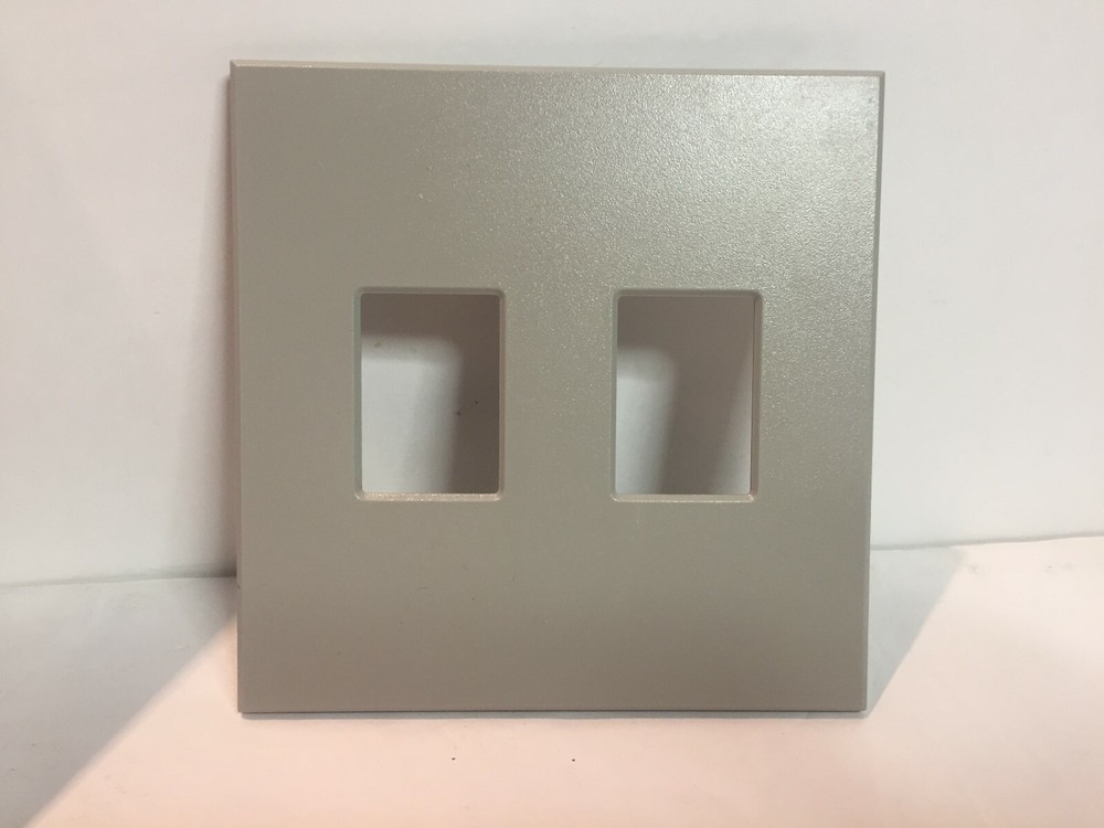 Lutron VWP-2-GR, 2-Gang Wallplate, Gray