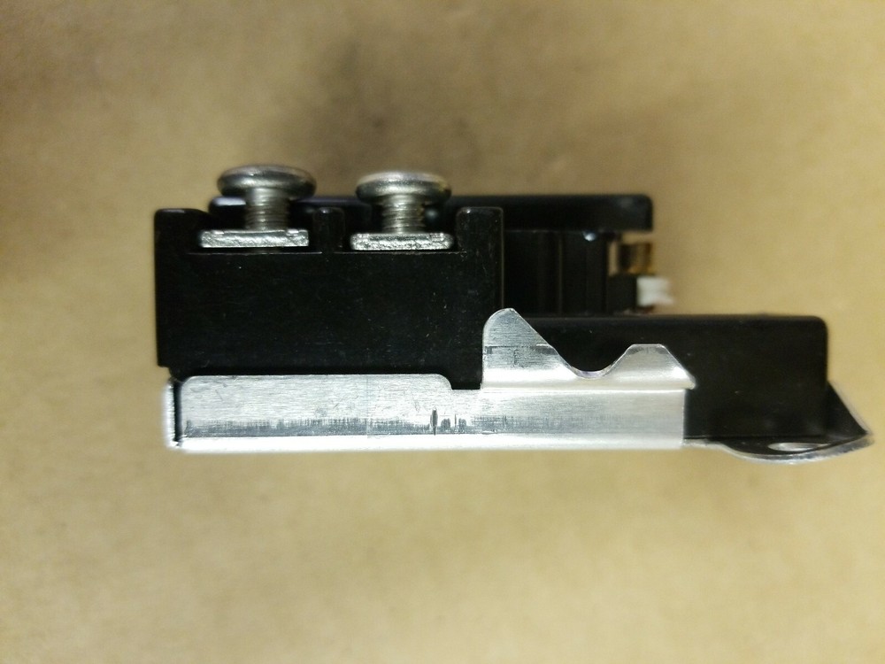 A.O Smith 23898 Single Pole Double Throw Upper Thermostat