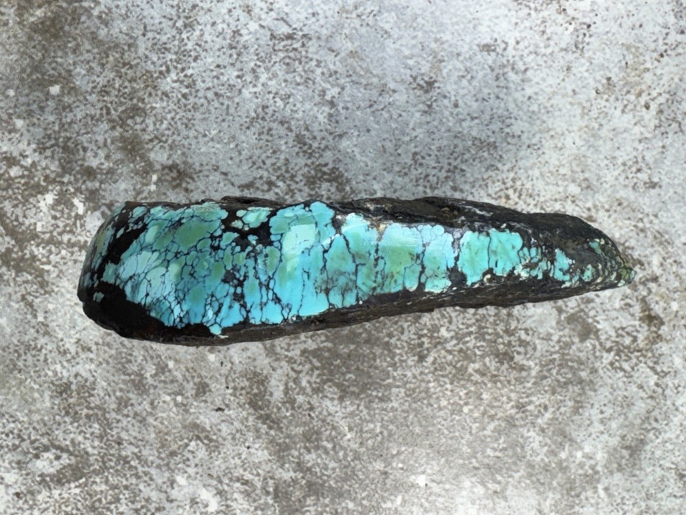 Hubei turquoise rough , solid spiderwebs nuggets in multi colored