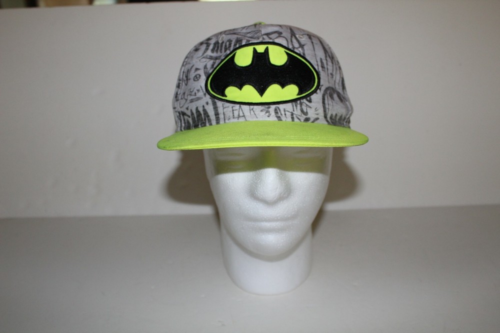 Batman DC Comics Gray Black Yellow Logo Embroidered Panel Snapback Hat Cap.