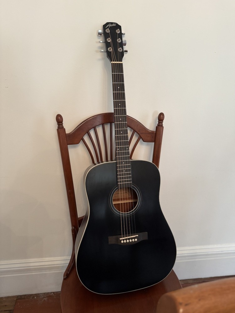 Austin Acoustic Guitar