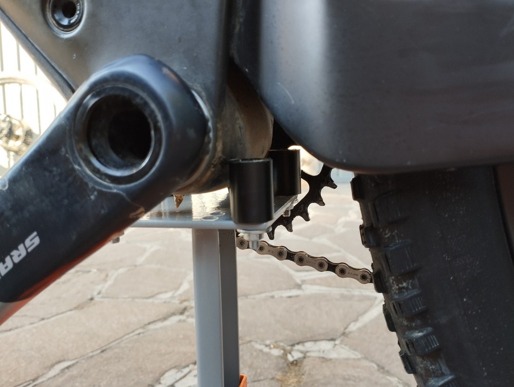 Universal Extendable Adjustable MTB Central Maintenance Stand