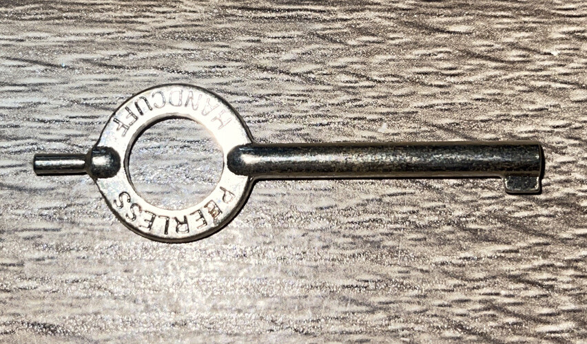 Handcuff Key -Universal- Peerless Handcuff