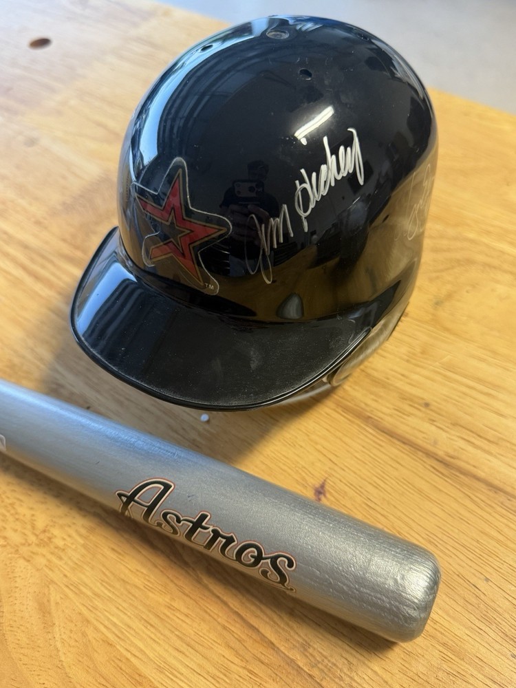 Houston Astros Signed Memorabilia