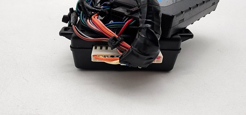 VIPER 5101 Remote Vehicle Start System Main Brain Module + SmartStart VSM100