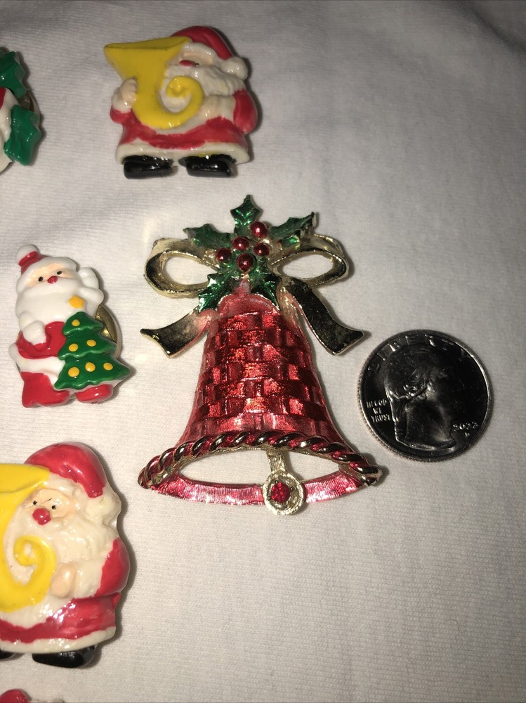 Christmas pin