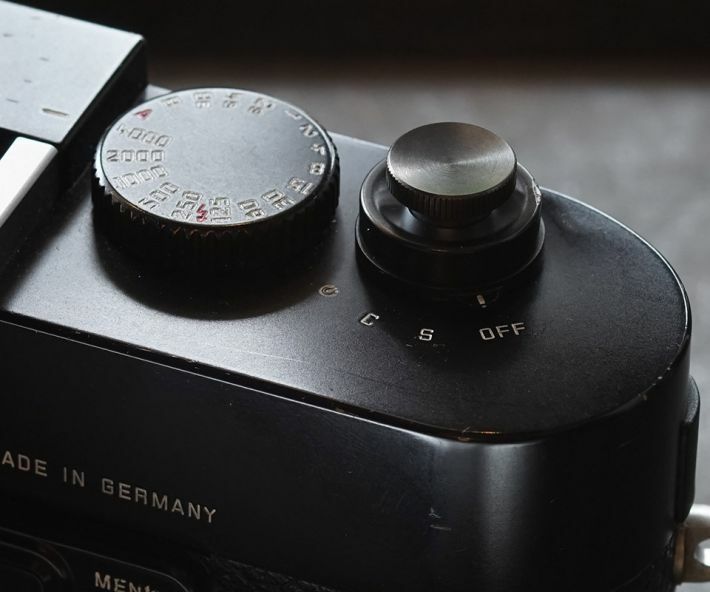 NANIGASHI Shutter Release Button BRASS Black ' Small ' S Size #014683