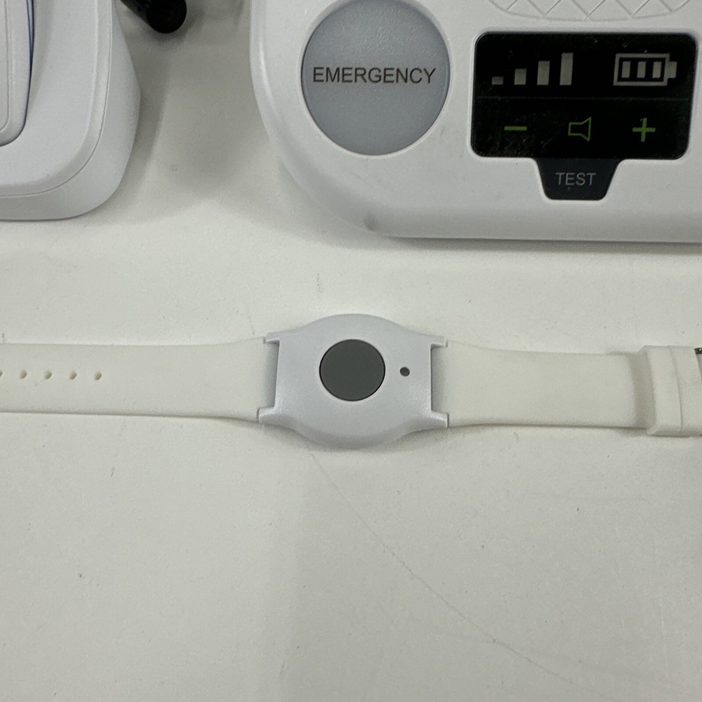MobileHelp Classic + Solo + Watch + Button Bundle DC-FDPCC1-01