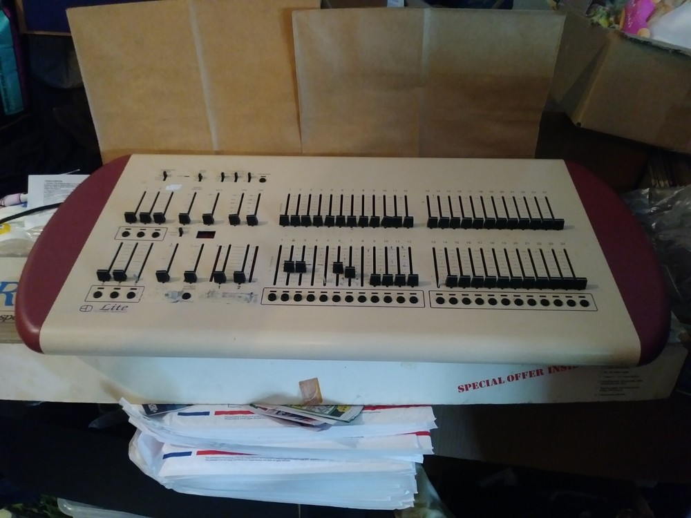 Electronics Diversified Inc. EDI Lite Theatrical Lighting Control Console USA