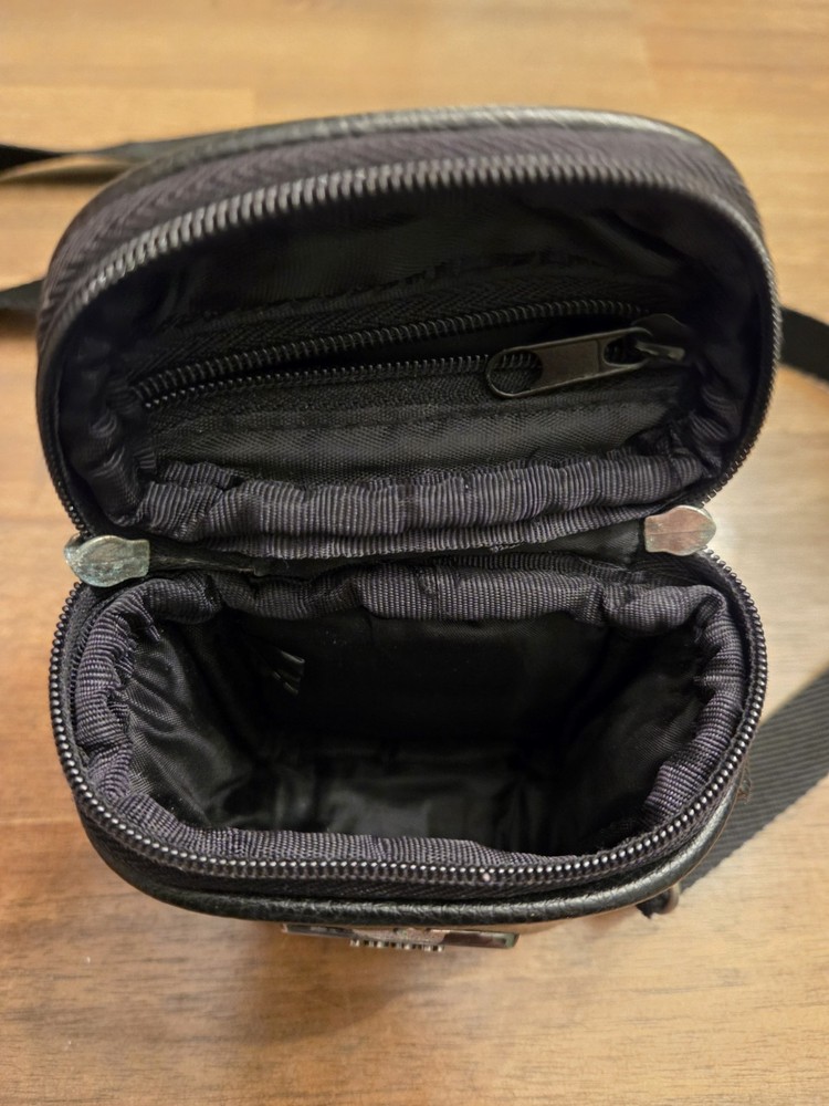 Icon Small Point And Shoot Camera Bag With Strap