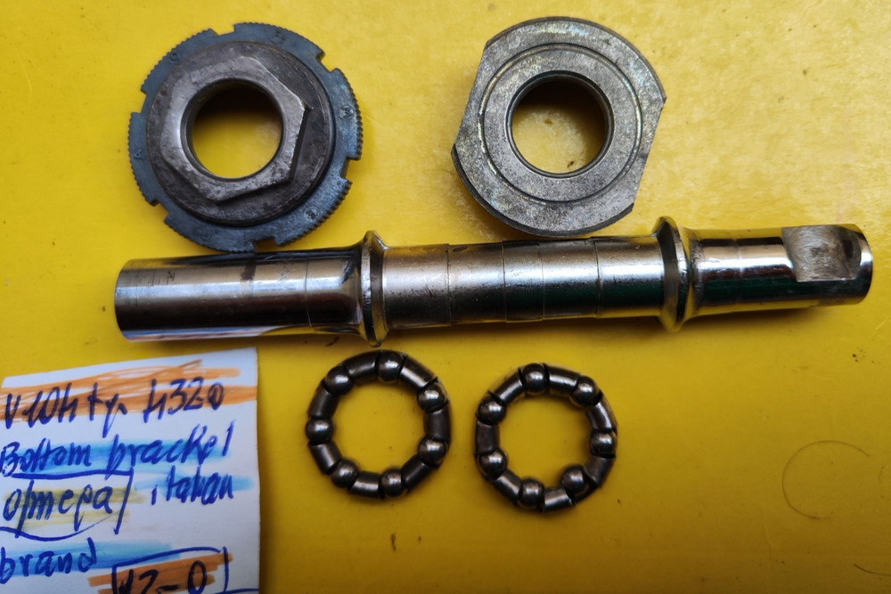 OFMEGA ITALIAN BRAND OLD-SCHOOL BOTTOM BRACKET GRAY ANODIZED MOVIMENTO CENTRALE