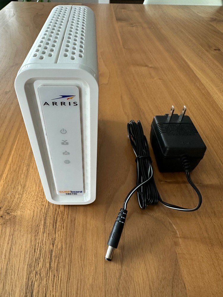 ARRIS SURFboard DOCSIS 3.0 Cable Modem
