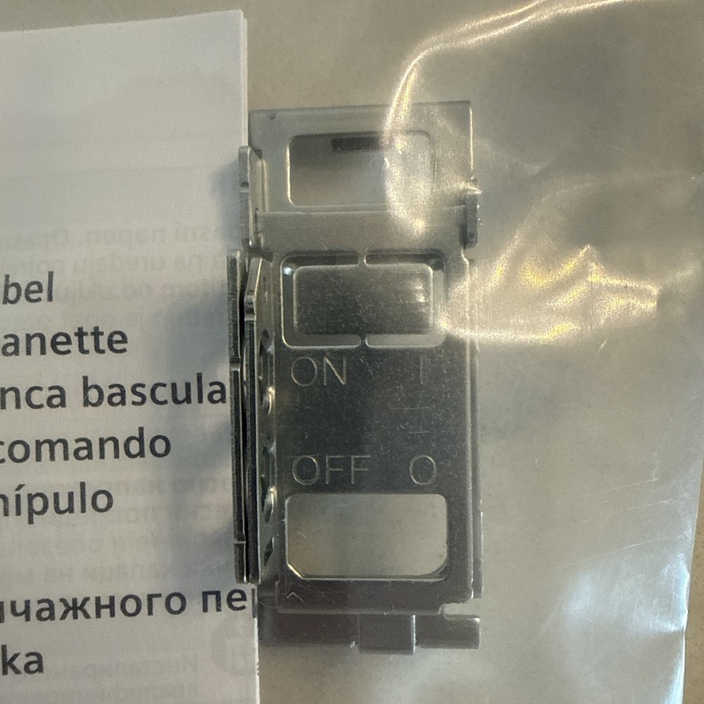 SIEMENS 3VA9038-0LB11