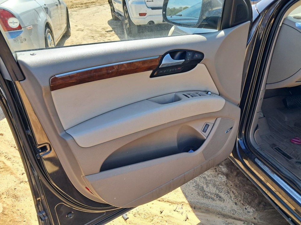 Fuse Box Engine Compartment Fits 07-15 AUDI Q7 4810440