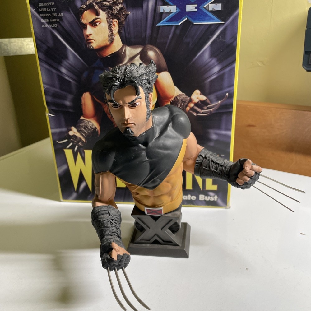 X-MEN WOLVERINE collectible ULTIMATE BUST STATUE model MARVEL DIAMOND SELECT