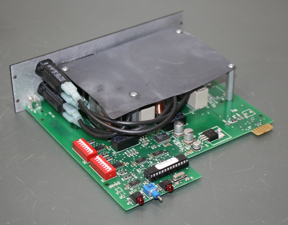 Black Box Pro Switching System Plus SM973A, 120V Power A/B Switch Card, Module