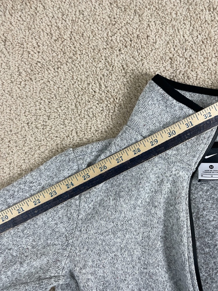 Nike Basic Jacket Mens Medium Full Zip Collared Therma Fit Swoosh Logo Gray