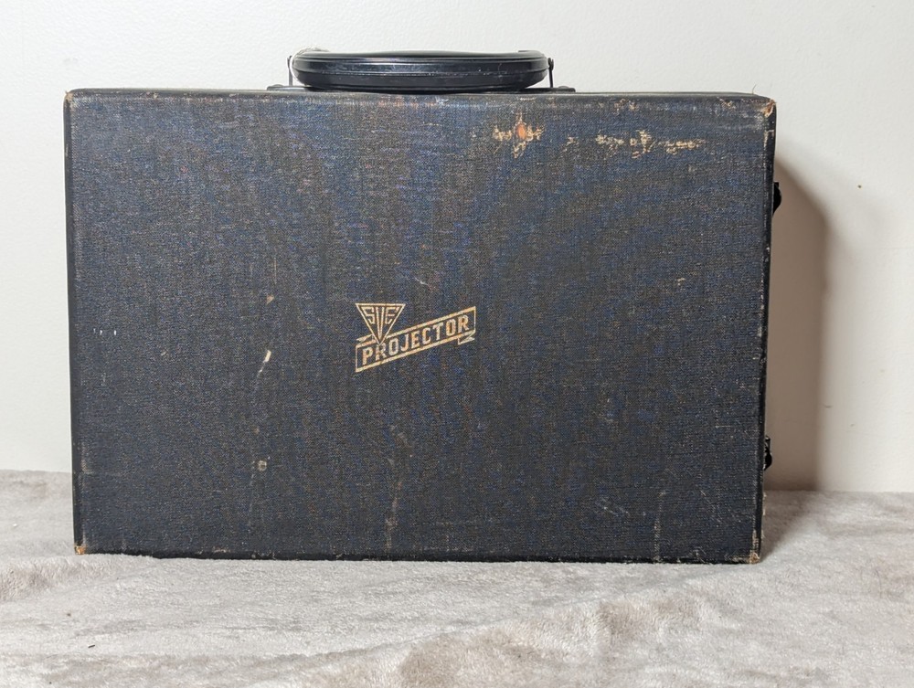 S.V.E. Model AAA Tri-Purpose Projector Chicago Original Case Vtg UNTESTED AS IS