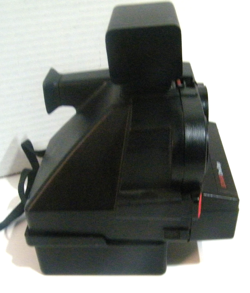 Polaroid Sonar Onestep Pronto Land Camera withFocal Flash Unit