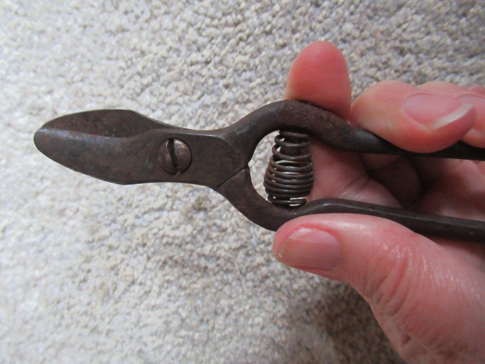 Antique Spring Loaded Scissors Pruning Shears Snips