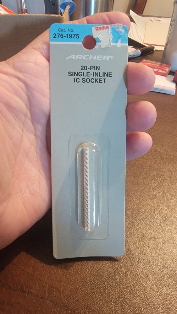 ARCHER 20 PIN INLINE SINGLE INLINE IC SOCKET NOS 276-1975