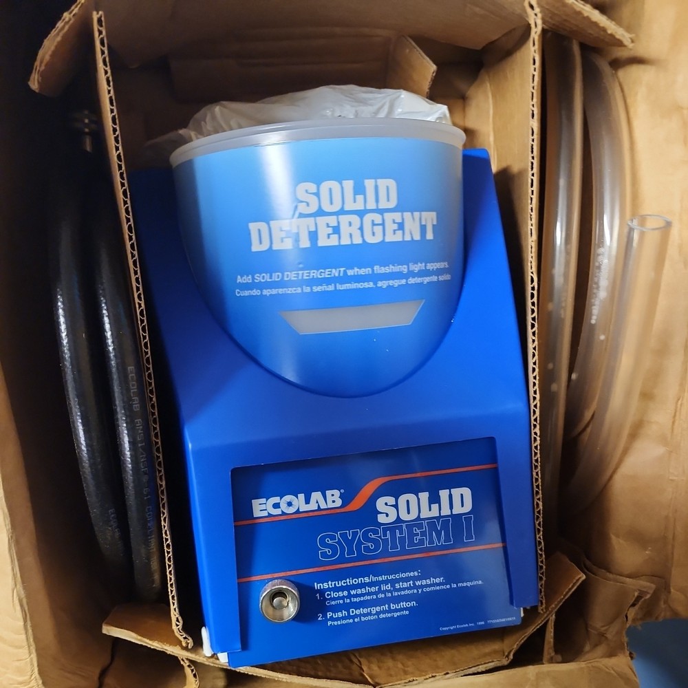 ECOLAB SOLID SYSTEM 1 SOLID DETERGENT DISPENSER