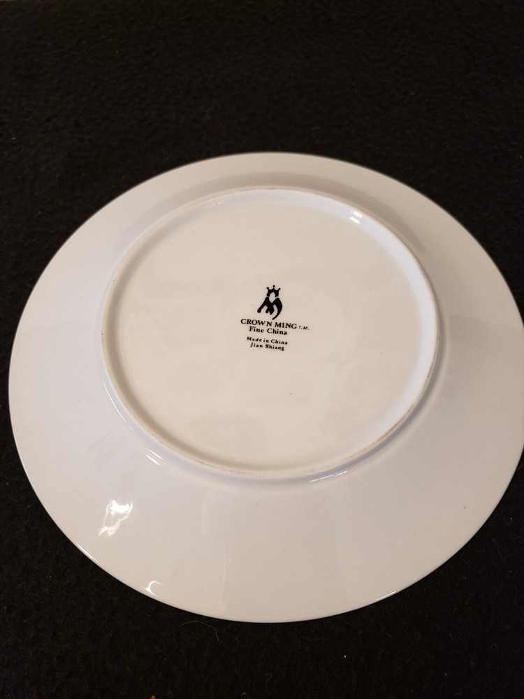 CROWN MING FINE CHINA 5PC. DINNERWARE PLACE SETTING "COQUILLE" PATTERN