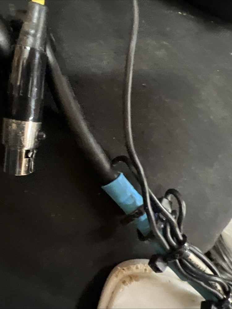 Shure Handheld Microphone - CB / HAM Radio!