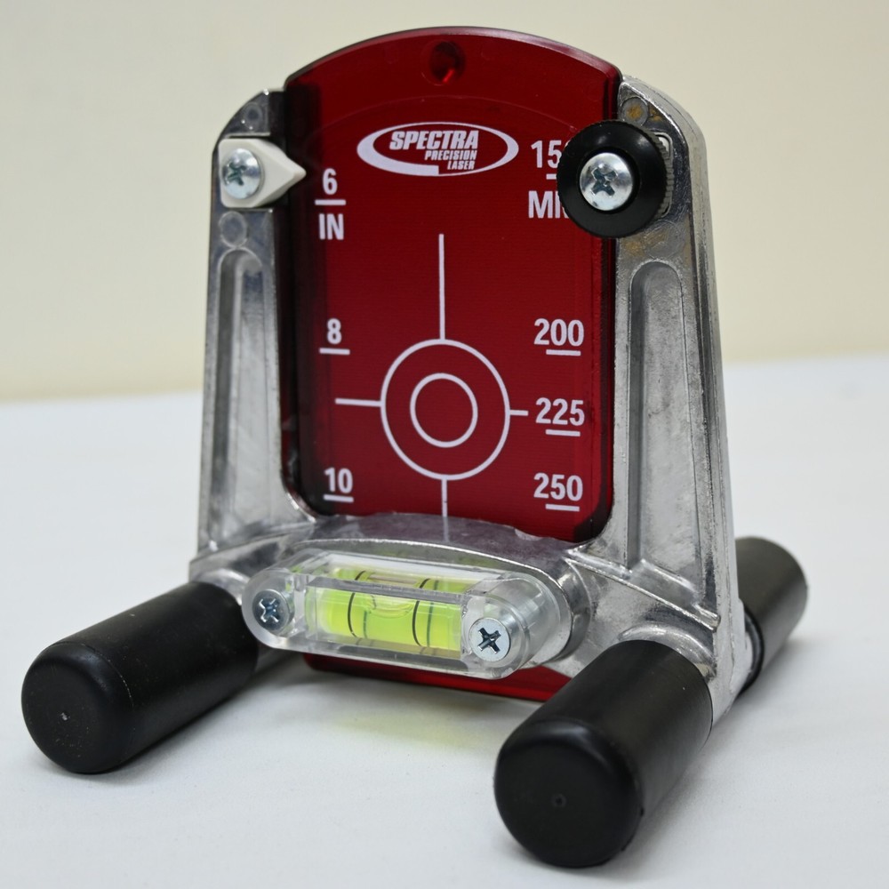 Spectra Trimble DG711 Precision Pipe Laser Kit