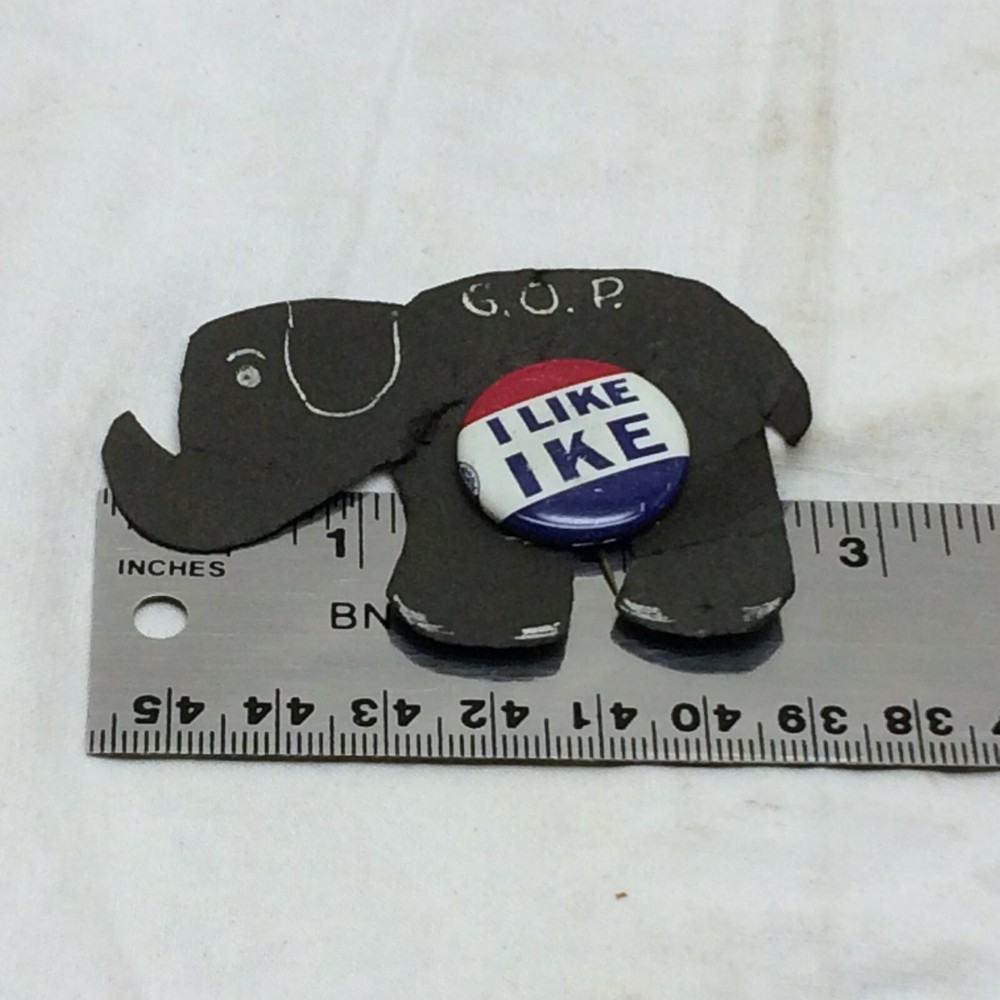 Vintage IKE Pin Back Button Political