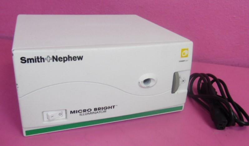 Smith & Nephew Micro Bright Illluminator 7023-2100 100W Xenon Light Source