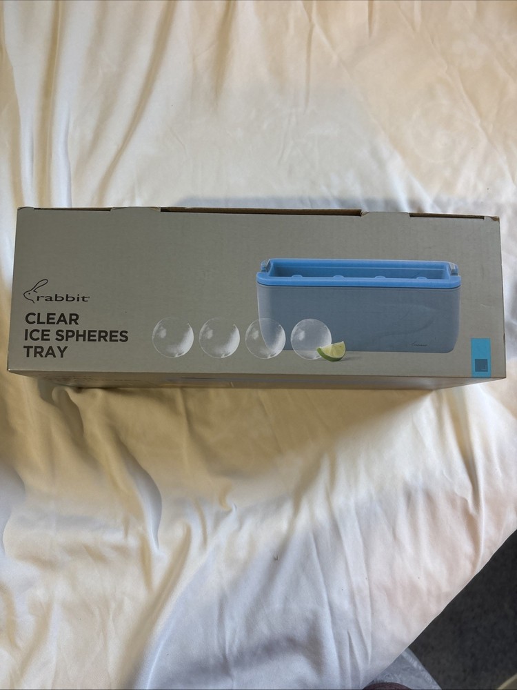 Rabbit Clear Ice Tray in Box black/blue makes 4 clear cubes