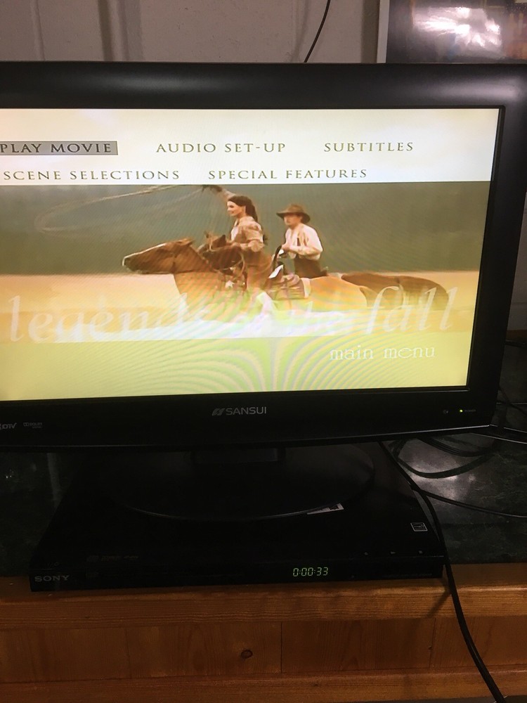 Sony DVP-SR200P DVD digital Player W/ Connection Cables Tested