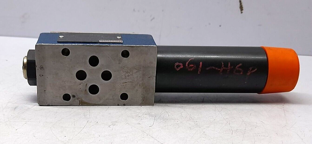 Rexroth R900433350 Pressure Reducing Valve ZDR 6 DP2-43/210YM/12 000123134477