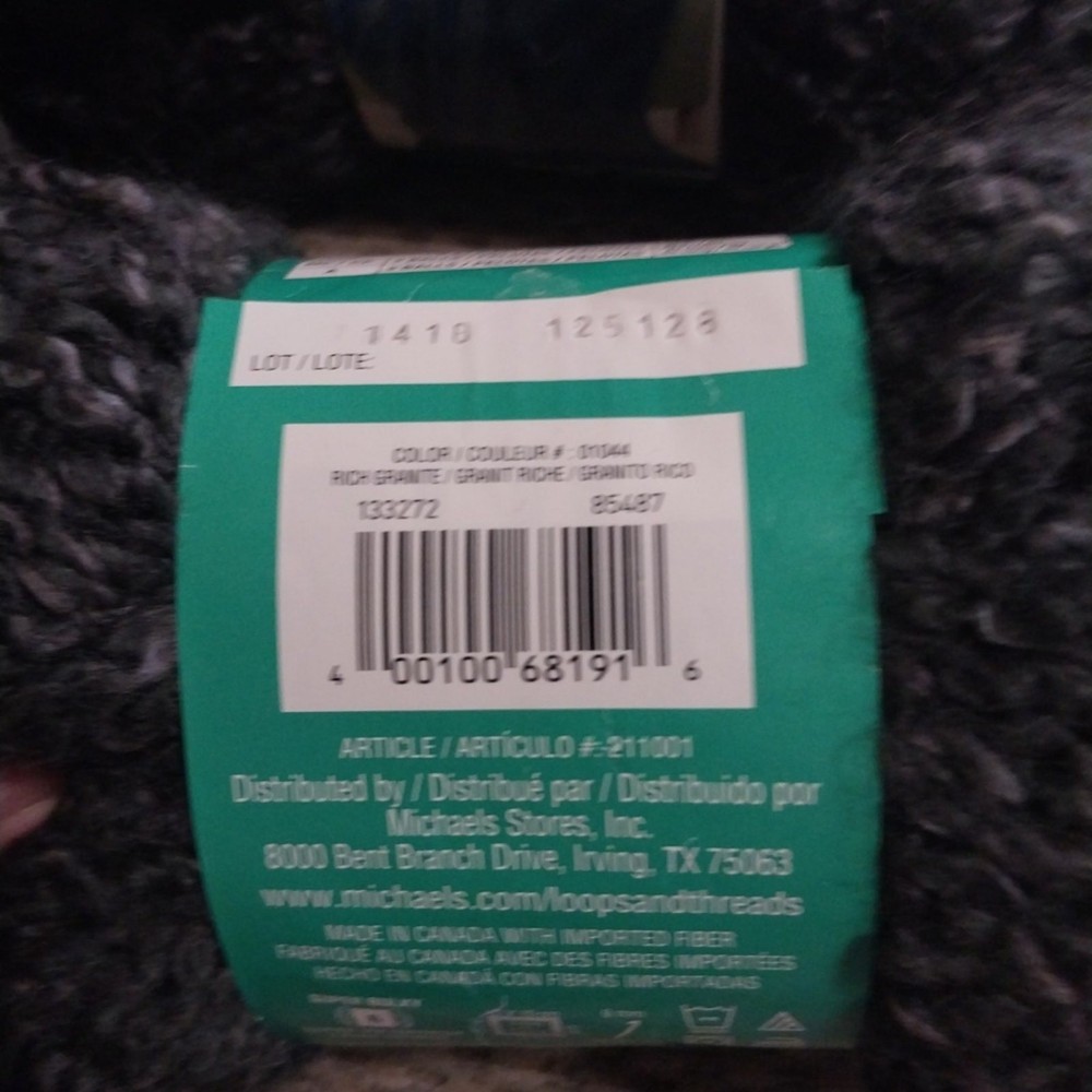 New Loops & Threads Yarn "Rich Grainte"