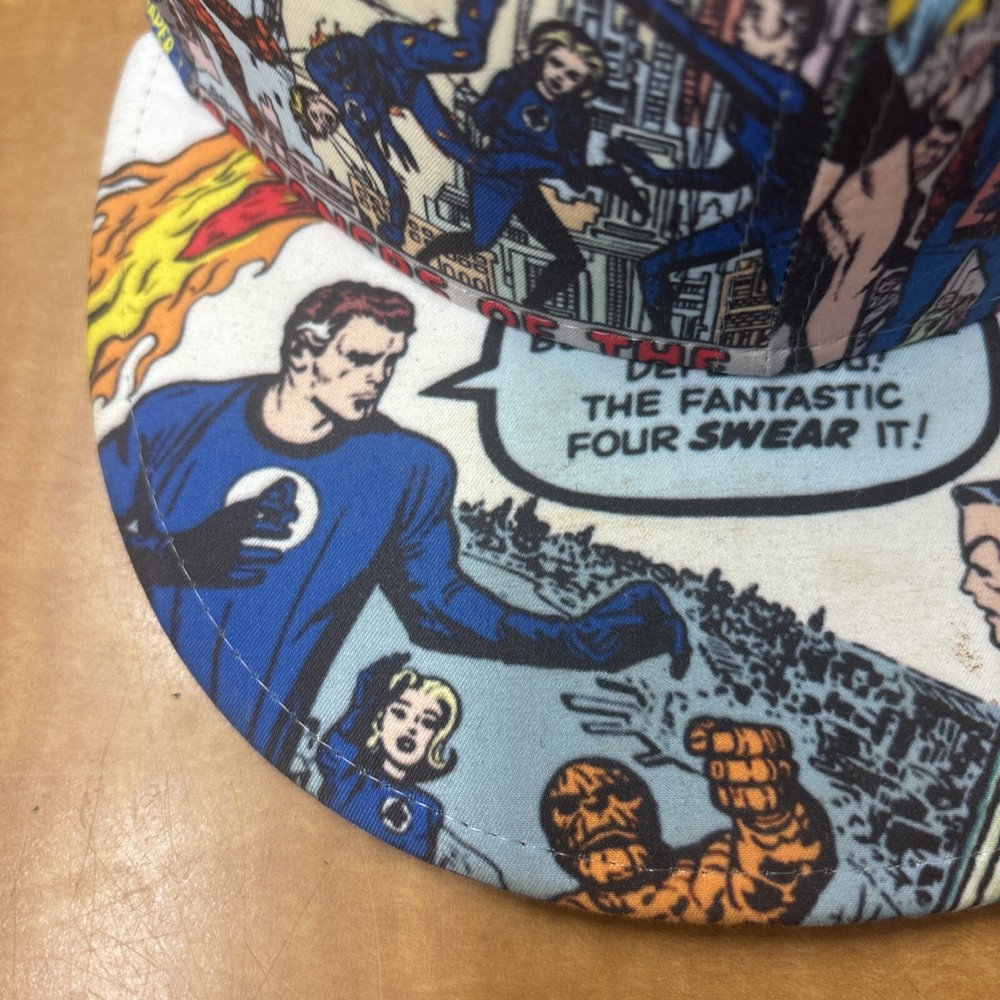 Marvel Comics Character Graphic Fitted Baseball Cap Hat Size Large 2011