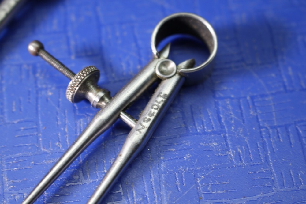 (2) Starrett Spring-Type Outside Inside Caliper 2" Solid Nut Round Leg ID OD 151