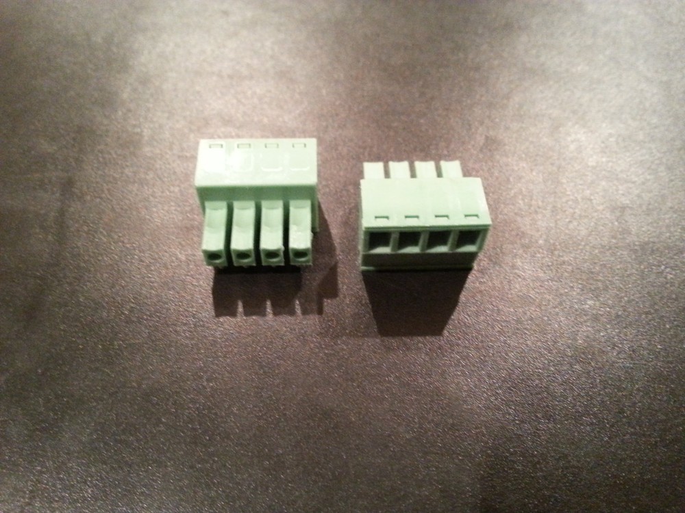 4-Pin Processor / High Level Input / Power DC / Remote Plug Memphis VIV68DSP