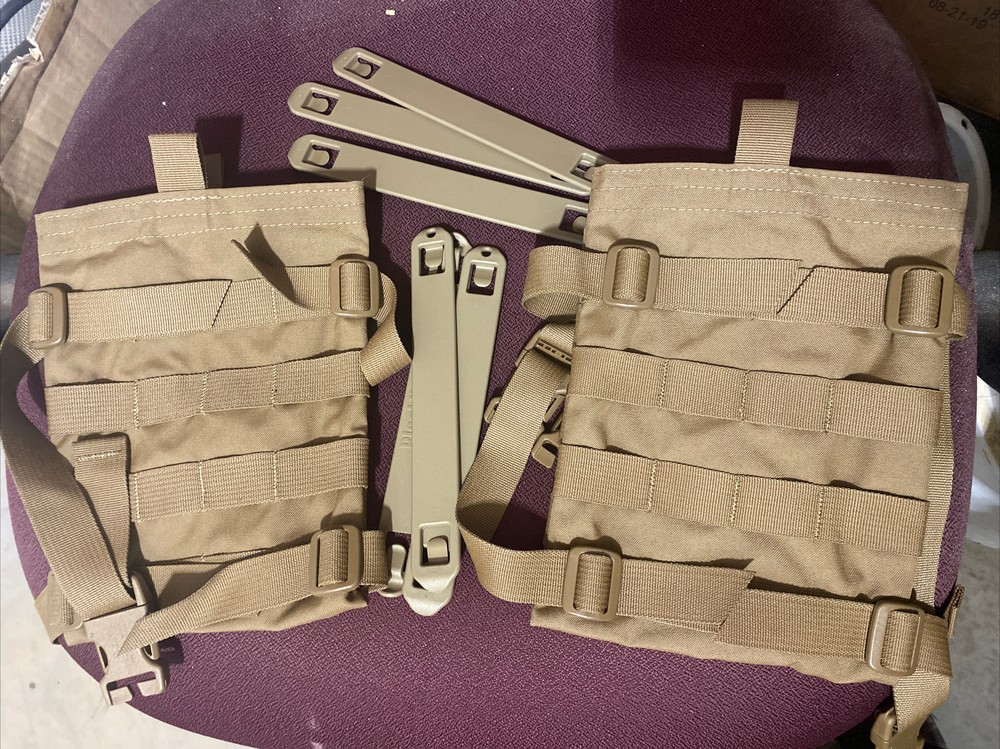 MOLLE USMC E Side SAPI Plate Carrier Coyote