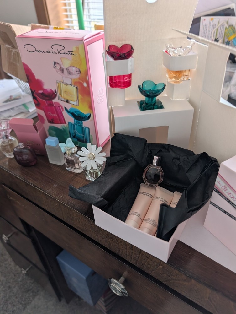 9 New Miniature Perfumes