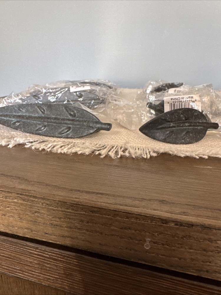 Leaf  Design Drawer Pulls