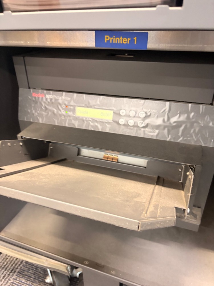 Kodak moments picture kiosk