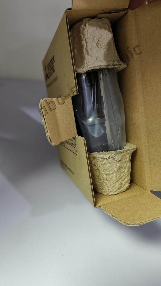 1PCS NEW Q64AD Analog module