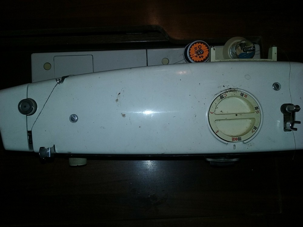 VINTAGE (Sears Kenmore sewing machine) Model# 196 9355 5