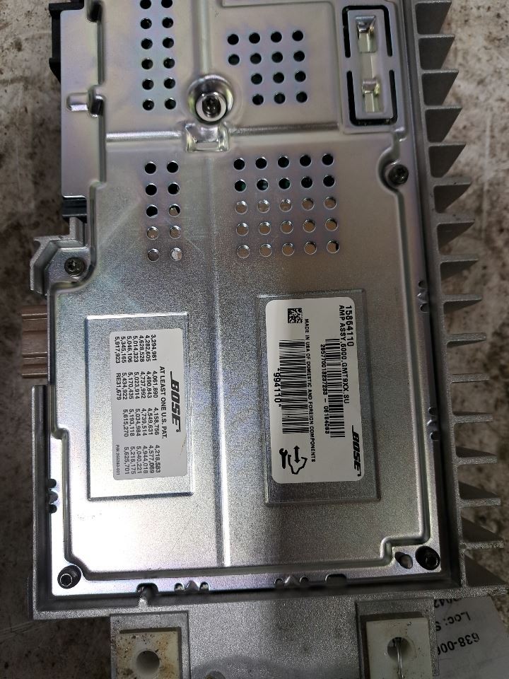 2007 Escalade Amplifier Sku#4268285
