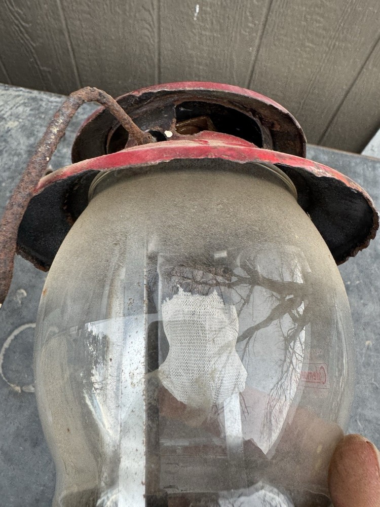 Coleman 200A lantern Very Rough As Is