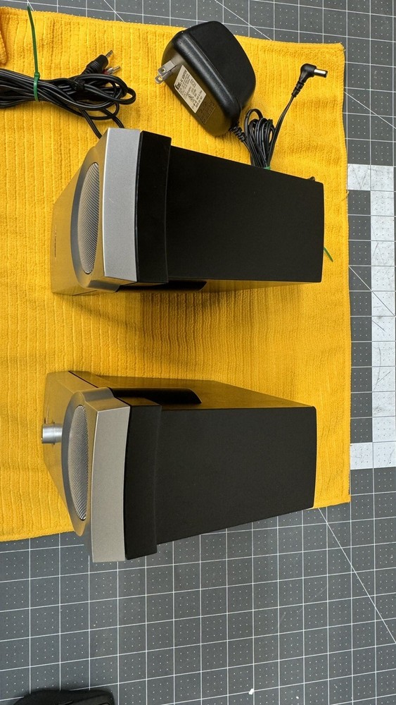 Bose Companion 2 Silver Black Multimedia Computer Speakers Work Great W/ Cable🔥