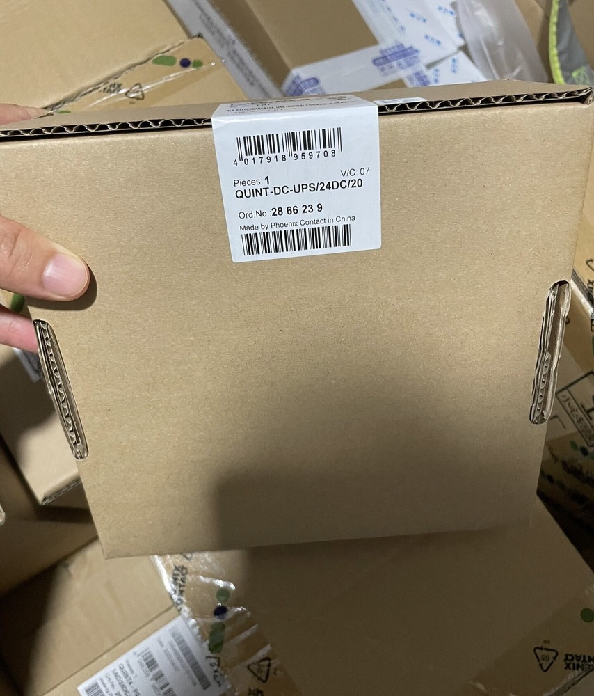 1PC NEW Phoenix QUINT-DC-UPS/24DC/20 2866239