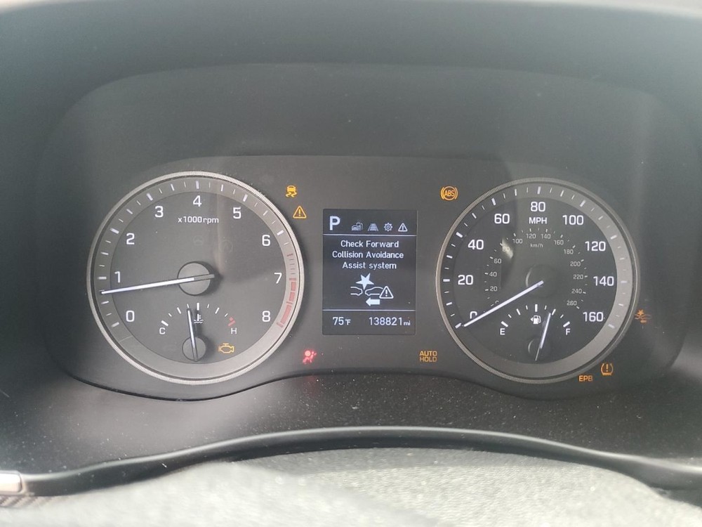 TUCSON 2019 Glove Box 4740376
